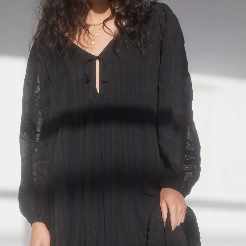 COPY - Wilfred Whimsy Dress form Aritzia - Picture 3 of 6